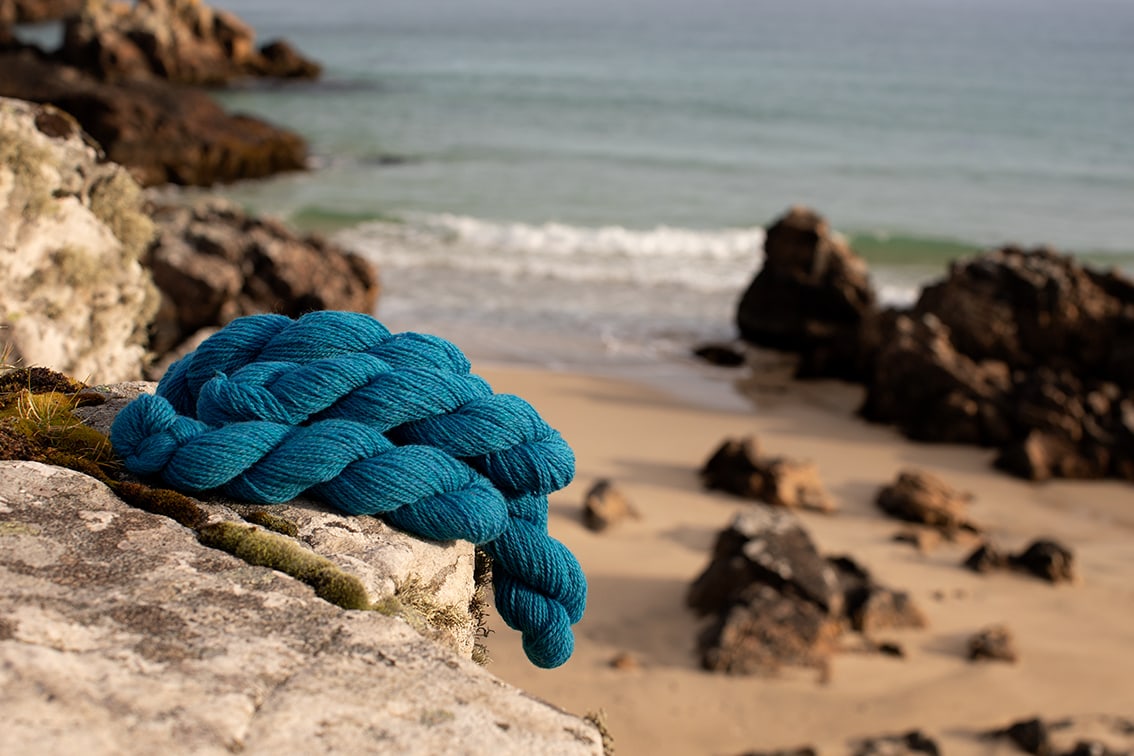 Alice Starmore 2 Ply Hebridean hand knitting yarn in Strabhann Alice Starmore 2 Ply Hebridean hand knitting yarn in Strabhann