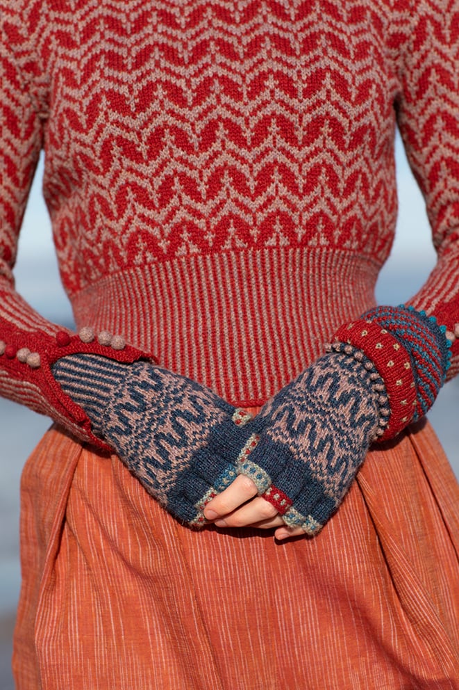 The Queen of the Waves Hand Knitwear Design Collection by Alice Starmore The Queen of the Waves Hand Knitwear Design Collection by Alice Starmore